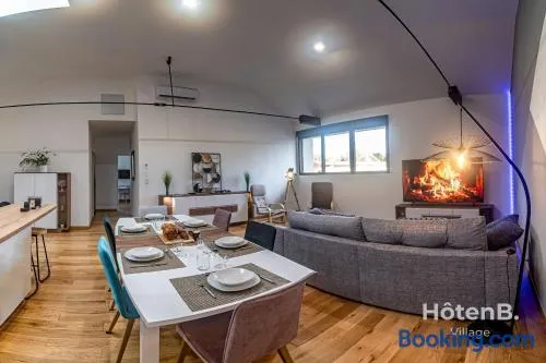 Spacious Cocoon with AC and PARKING At the Heart of Feytiat Limoges - Image 1
