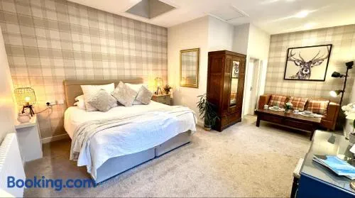 Beechtree Cottage, Cairngorm Suite, Kirkmichael - Image 1