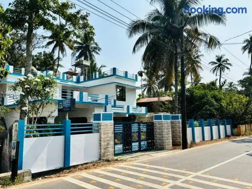 A K Munroe Homestay - Image 1