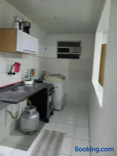 Ap semi mobiliado em residencial simples - Image 1
