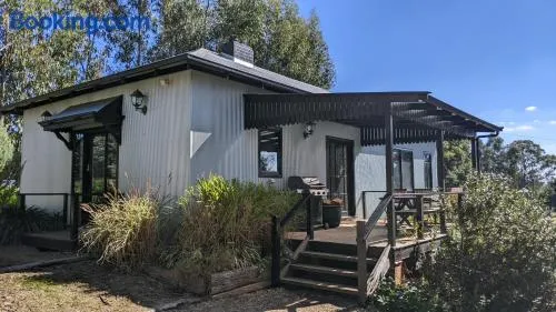 Whispering Moon Cottage - Image 1
