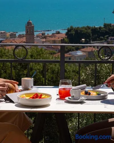 Hotel Primo Sole - Image 1