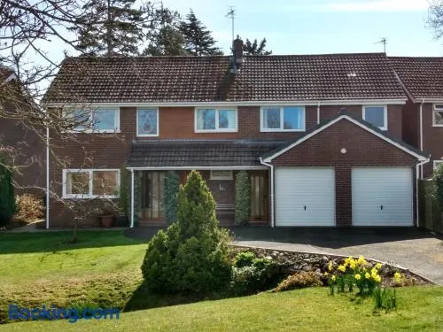 Nant Gloyw Oswestry - Image 1