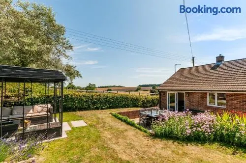 4 Bed in Woolage Green oc-f29907 - Image 1