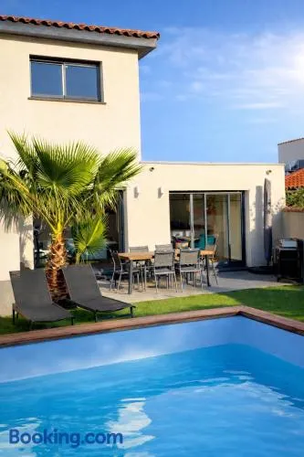 Villa Dolce Vida proche golf lac piscine climatisation - Image 1