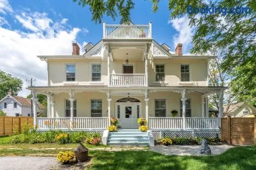 Lakehurst Estate - Image 1