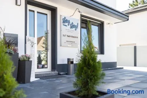 StayStay Guesthouse I 24 Hours Check-In - Image 1