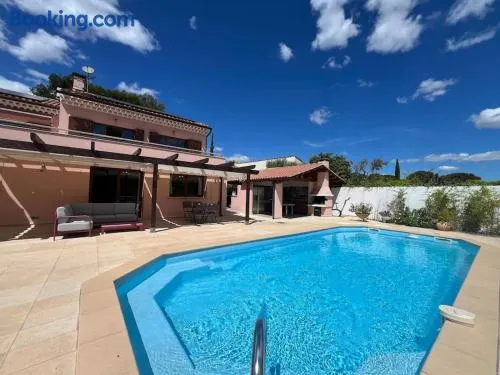 La Dolce Vita - Confortable T2 en rez-de-jardin devant piscine - Image 1
