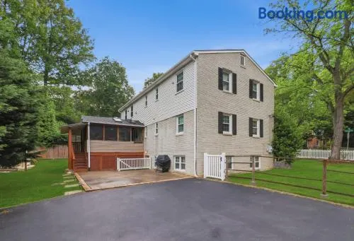 9 Bedroom 6 Bath - Entire House - Image 1