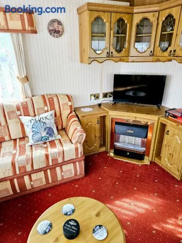 Sunrise Cottage central heated Southview Parkdean SKEGNESS Lincolnshire - Image 1