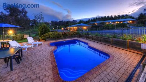 Motel Views Yackandandah - Image 1