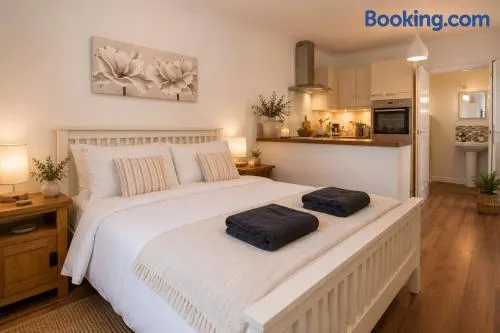 Overcliff Lodge Boutique Beachside Property - Image 1