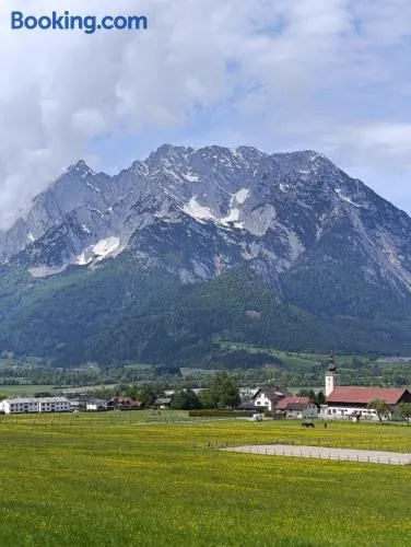 Bergpanorama zum Grimming Appartement Ferienwohnung Pichlarn - Image 1