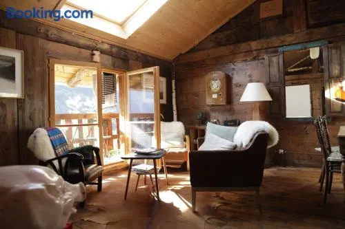 Lieu Secret dans les Alpes Suisses - Image 1