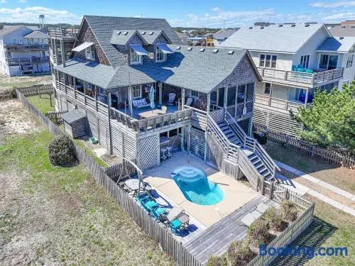 Pirates Hideout - Nags Head MP 10, Ocean View, Pool, Tiki Bar, Fenced Yard, Pets OK, Flex Stays - Image 1