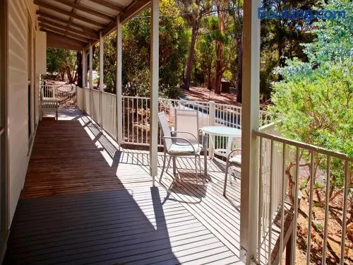 Noonameena Cottage - Image 1