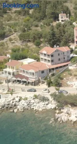Poseidon Apartments - Image 1