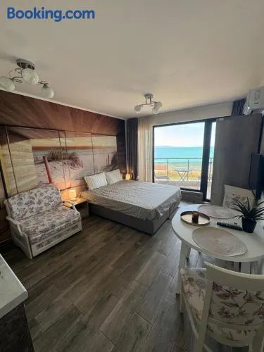 Infinity Sea View Studio - Image 1