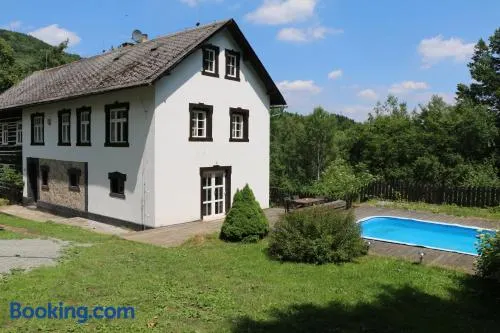 Roubenka nad řekou - Image 1