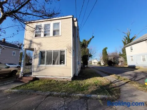 Norfolk downtown house - Image 1