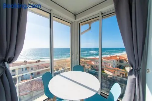 Appartement en bord de mer avec vue exceptionnelle - Image 1