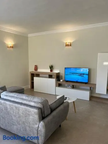 10 mins to Valletta Ta Xbiex Modern Seaside Home - Image 1