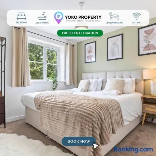The Cosy House with Free Parking, Garden and Smart TV with Netflix by Yoko Property - Perfect for Contractors, Groups & Relocation - Image 1
