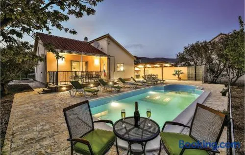 Three-Bedroom Holiday Home In Kastel Stafilic - Image 1