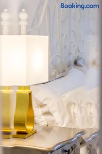 Luxury London Apartment - Image 1