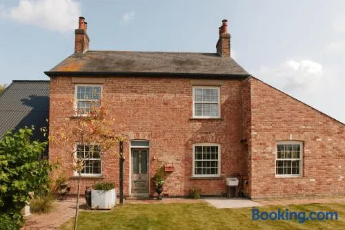 Freya's Farmhouse - Image 1