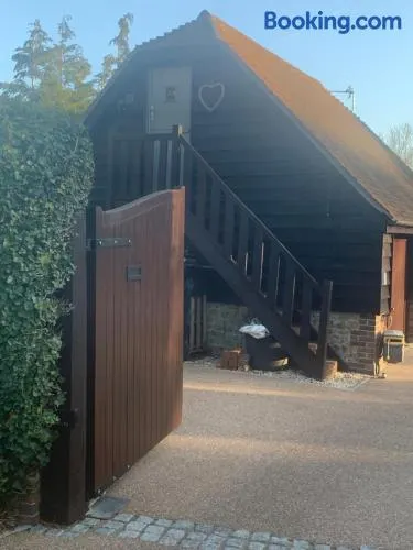 Hewarts Lodge, Brand New Property, 1 Mile From The Beach, 15 Minutes From All Goodwood Events - Image 1
