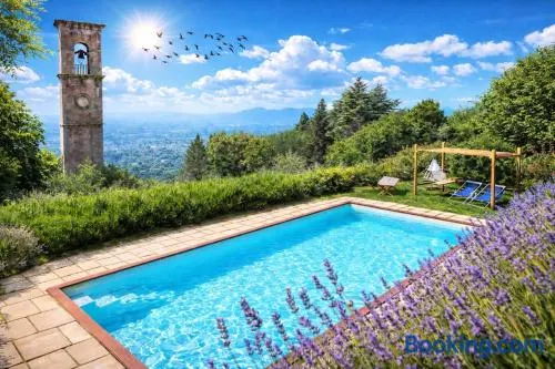 Villa Emilia con Piscina Privata & Vista Panoramica su Lucca - Piscina aperta dal 1 Aprile al 15 Ottobre - Image 1