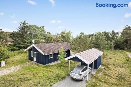 1530-Aakirkeby-Poserevaenget-10 - Image 1