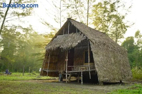 Mr. Chuoi Bar and Hut - Image 1