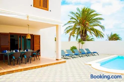 Luxury Anabel Villa - Image 1