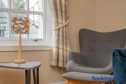 Bow Apartment - Image 1