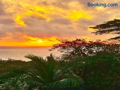 Au Lever Du Soleil Guest House Sea View - Image 1