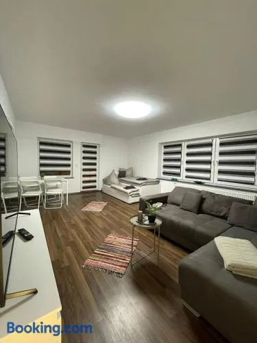 3 Wohnungen in einem Haus, ideal bis 14 Personen - Image 1