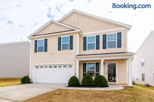Home in Dallas NC - Image 1