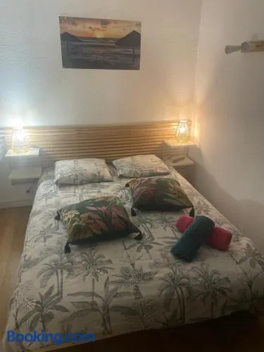 Chambre chez l habitant 2 nuit maximum !! Une 2 eme chambre possible - Image 1