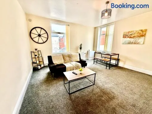 Comfy Entire Apartment with Free Parking in Bury Town - Image 1