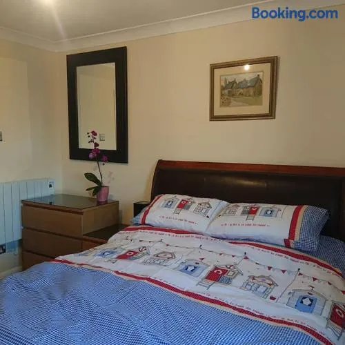 Stylish 2 bed flat at Camber Sands - Image 1