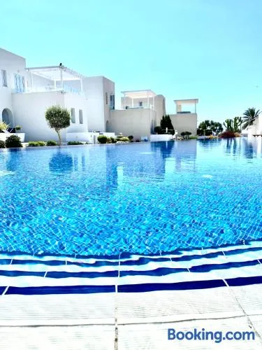 WaveBreeze Villas - Image 1