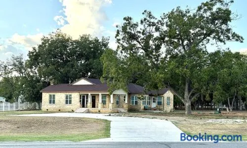 River Side Private Retreat - Image 1