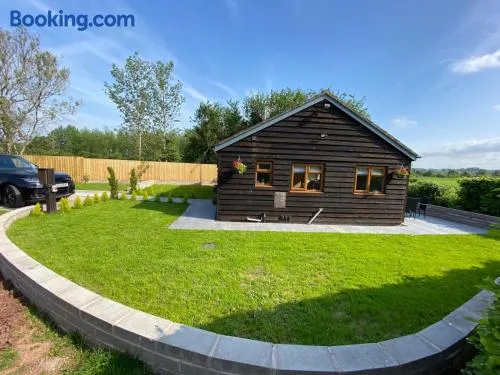 Lilac Cottage - Image 1