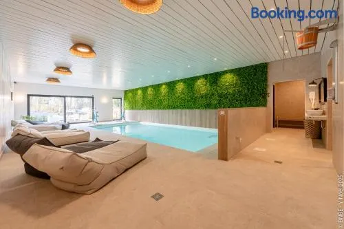 Sous la Houlette, 3 Suites, Pool and Sauna on demand - Image 1