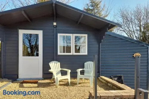 Delightful Studio Log Cabin - Image 1