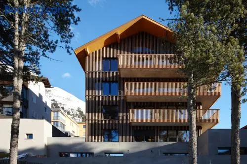 Alpine Lodge Chesa al Parc - Image 1