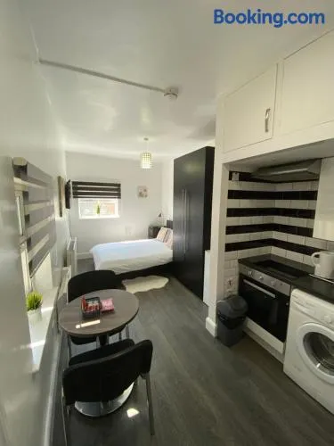 Whitehorse's Gated Studio Apartment - Image 1