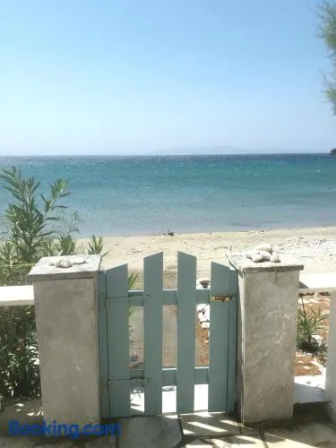 ''Sea front'' Rose's house - Image 1